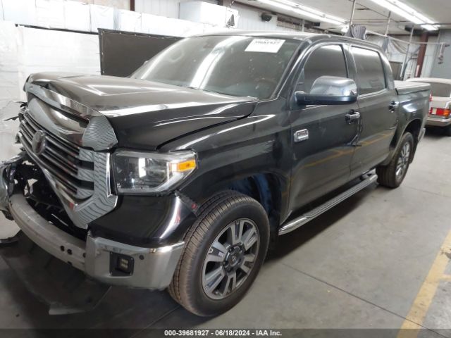 Photo 1 VIN: 5TFAY5F10MX977615 - TOYOTA TUNDRA 