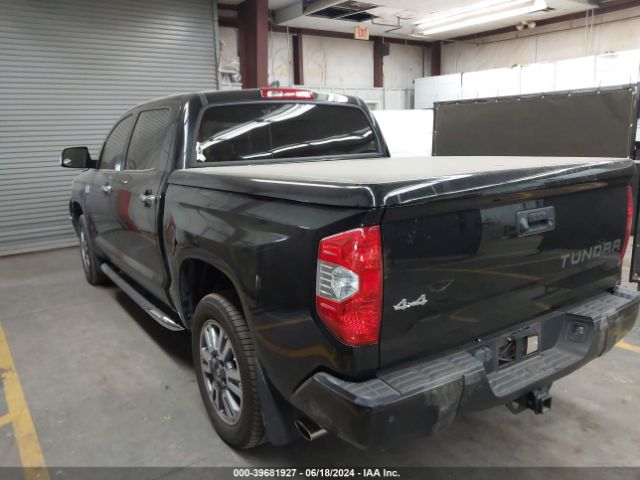 Photo 2 VIN: 5TFAY5F10MX977615 - TOYOTA TUNDRA 