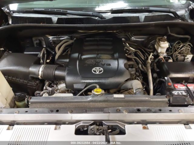 Photo 9 VIN: 5TFAY5F11EX362766 - TOYOTA TUNDRA 