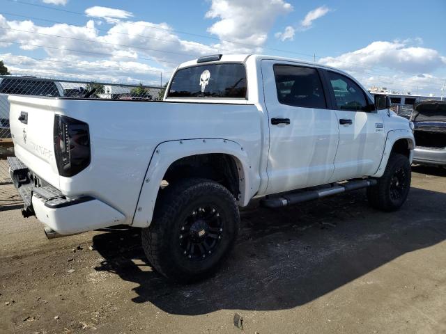 Photo 2 VIN: 5TFAY5F11EX413361 - TOYOTA TUNDRA CRE 