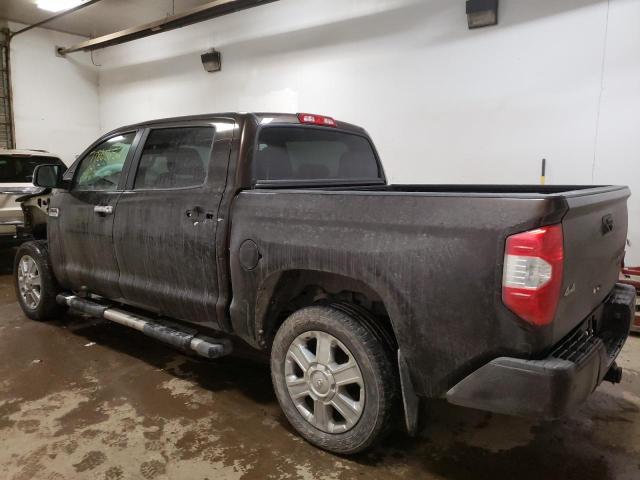 Photo 1 VIN: 5TFAY5F11JX699710 - TOYOTA TUNDRA CRE 