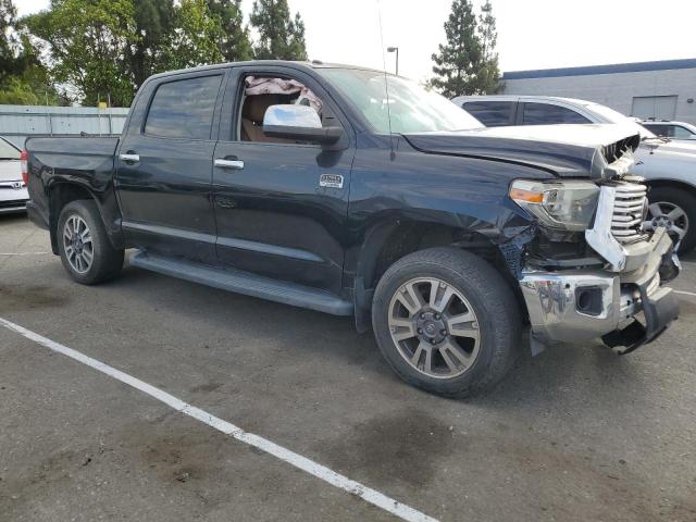 Photo 3 VIN: 5TFAY5F11JX703142 - TOYOTA TUNDRA CRE 