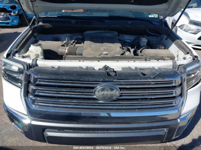 Photo 9 VIN: 5TFAY5F11JX715579 - TOYOTA TUNDRA 