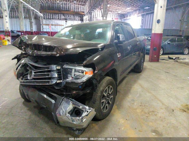 Photo 1 VIN: 5TFAY5F11JX743253 - TOYOTA TUNDRA 4WD 