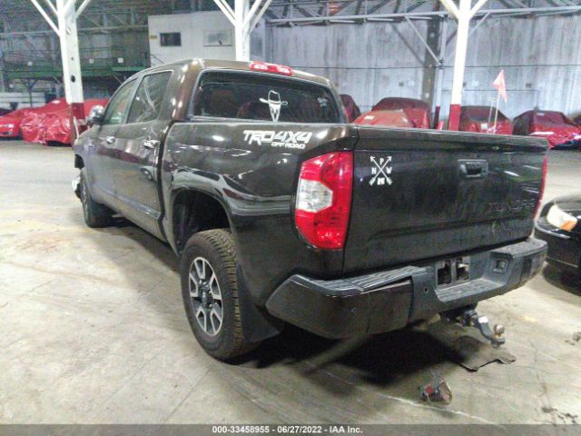 Photo 2 VIN: 5TFAY5F11JX743253 - TOYOTA TUNDRA 4WD 