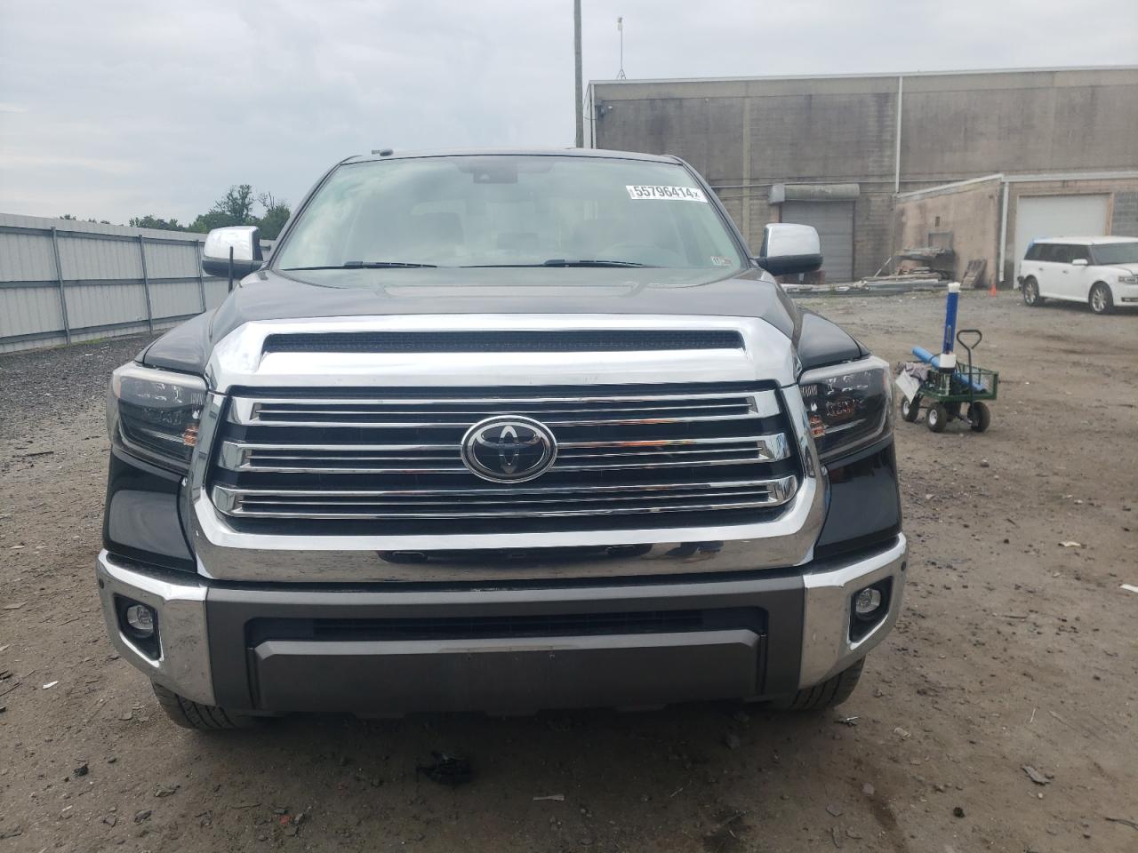 Photo 4 VIN: 5TFAY5F11KX853351 - TOYOTA TUNDRA 