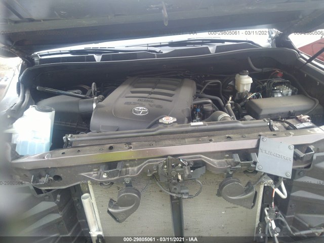 Photo 9 VIN: 5TFAY5F11LX886593 - TOYOTA TUNDRA 4WD 