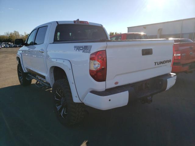 Photo 2 VIN: 5TFAY5F11LX893642 - TOYOTA TUNDRA 4WD 