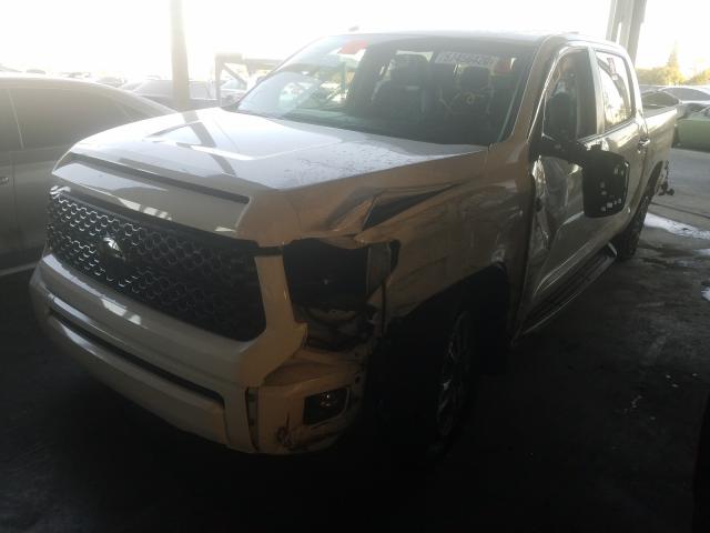 Photo 1 VIN: 5TFAY5F12JX774625 - TOYOTA TUNDRA CRE 