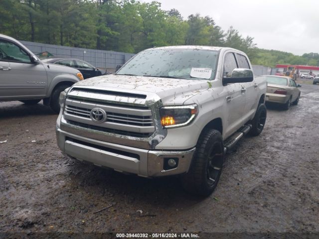 Photo 1 VIN: 5TFAY5F13FX435864 - TOYOTA TUNDRA 