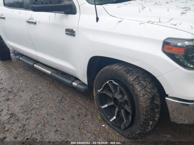 Photo 5 VIN: 5TFAY5F13FX435864 - TOYOTA TUNDRA 