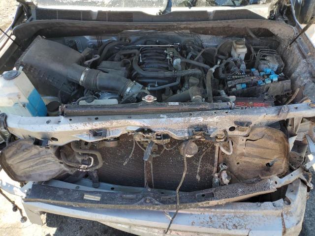 Photo 10 VIN: 5TFAY5F13JX717463 - TOYOTA TUNDRA 