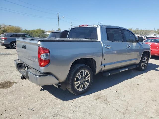 Photo 2 VIN: 5TFAY5F13KX786722 - TOYOTA TUNDRA CRE 