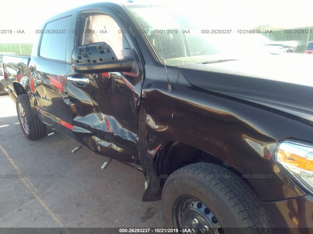 Photo 5 VIN: 5TFAY5F13KX859975 - TOYOTA TUNDRA 4WD 