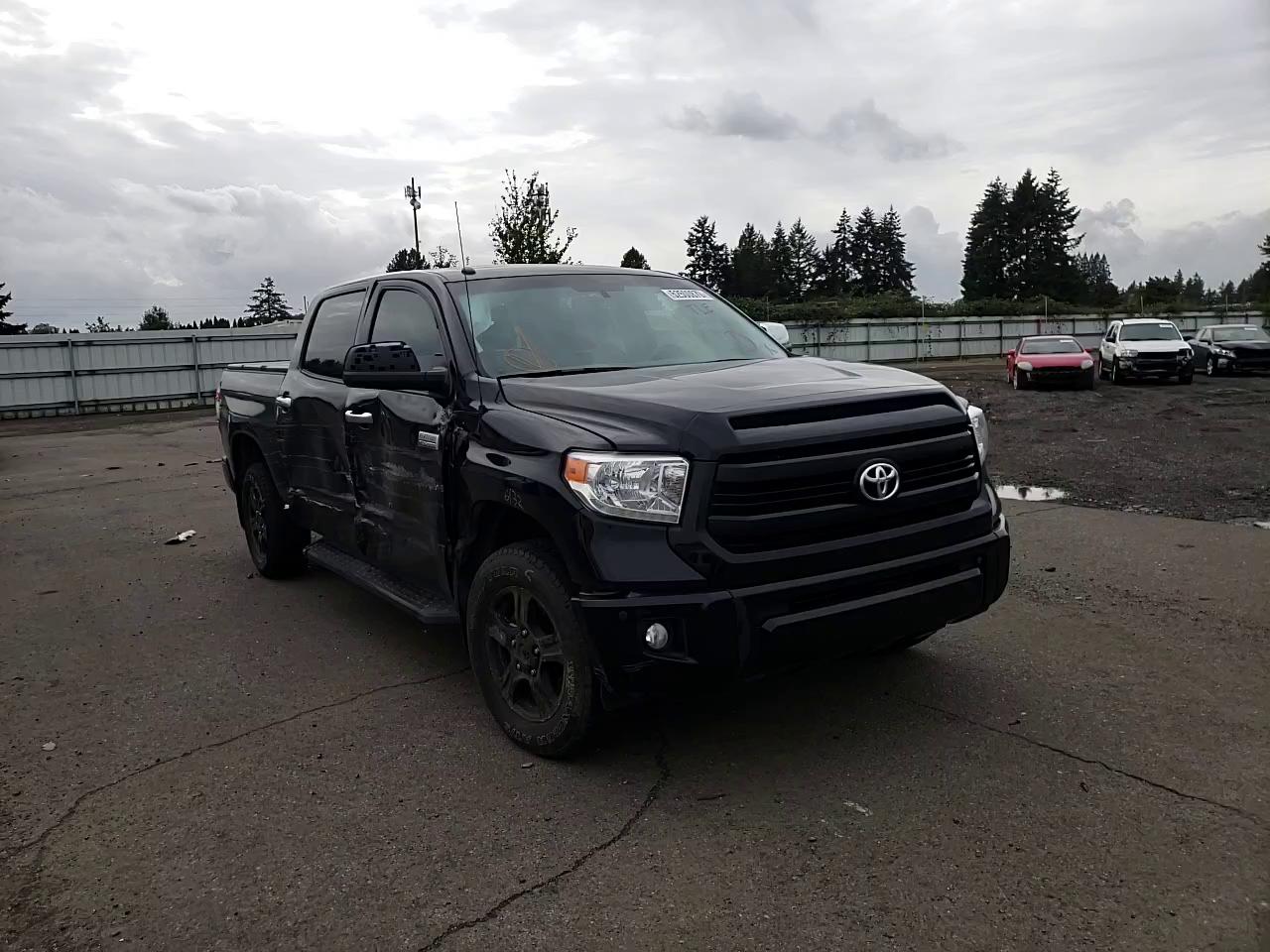 Photo 10 VIN: 5TFAY5F14EX370926 - TOYOTA TUNDRA CRE 