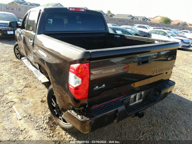 Photo 2 VIN: 5TFAY5F14JX725202 - TOYOTA TUNDRA 4WD 