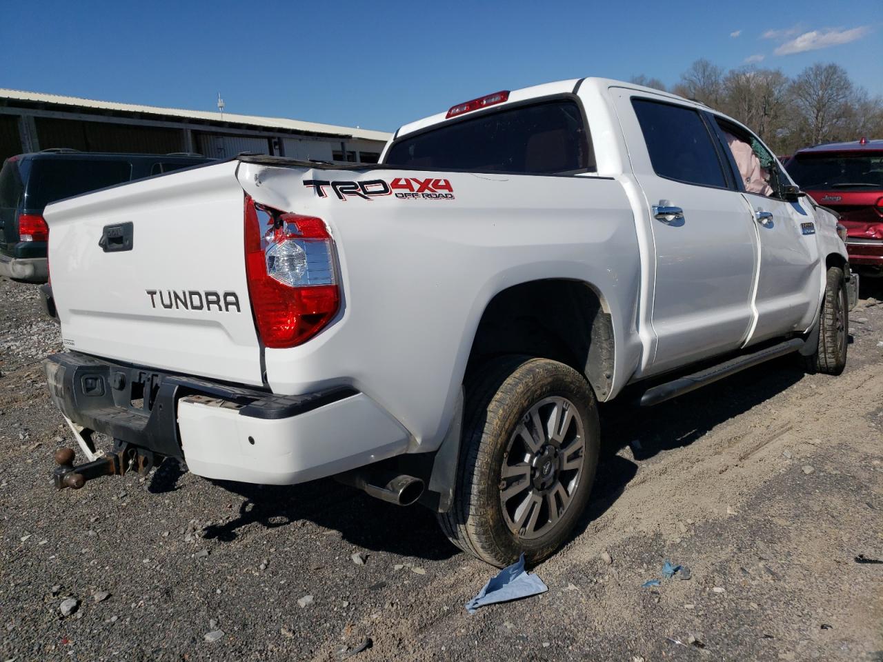 Photo 2 VIN: 5TFAY5F14KX778225 - TOYOTA TUNDRA 