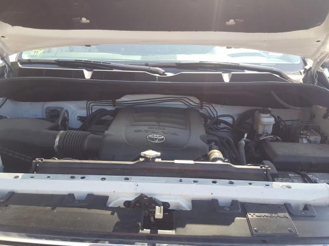 Photo 6 VIN: 5TFAY5F14LX895708 - TOYOTA TUNDRA CRE 