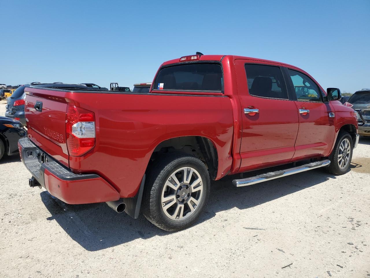 Photo 2 VIN: 5TFAY5F14LX907601 - TOYOTA TUNDRA 