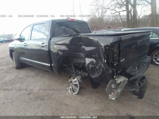 Photo 2 VIN: 5TFAY5F14LX918081 - TOYOTA TUNDRA 4WD 