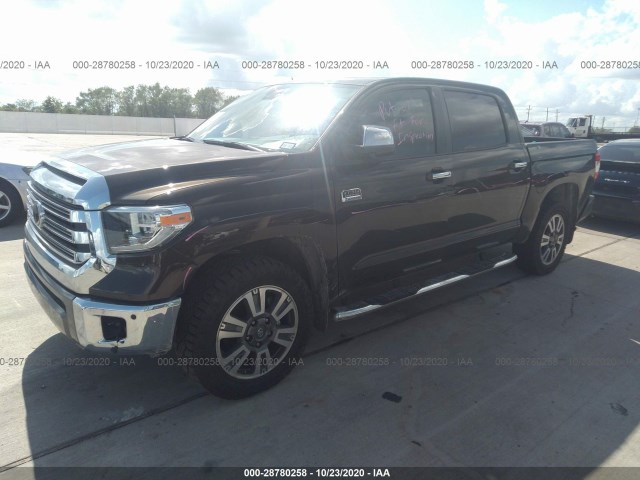 Photo 1 VIN: 5TFAY5F14LX929081 - TOYOTA TUNDRA 4WD 