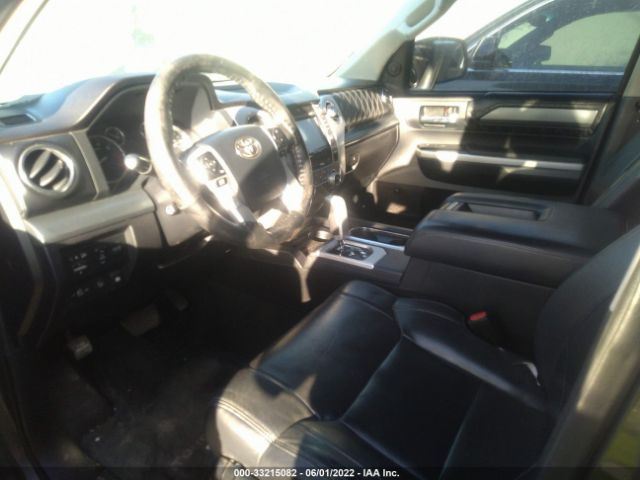 Photo 4 VIN: 5TFAY5F15EX357957 - TOYOTA TUNDRA 4WD TRUCK 