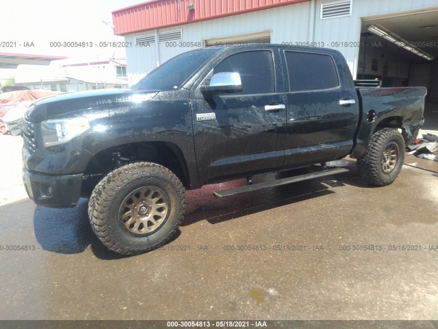 Photo 1 VIN: 5TFAY5F15JX711714 - TOYOTA TUNDRA 4WD 