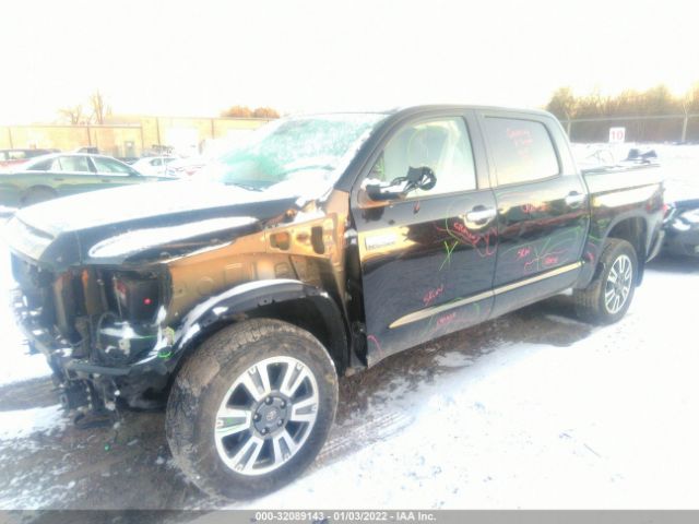 Photo 1 VIN: 5TFAY5F15JX735060 - TOYOTA TUNDRA 4WD 