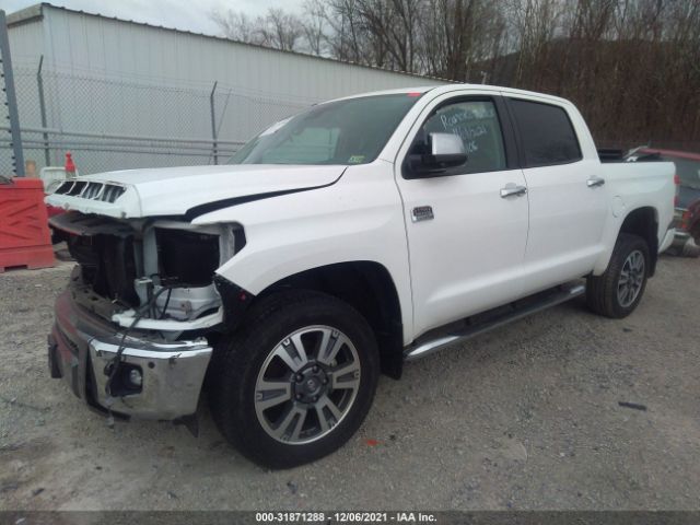 Photo 1 VIN: 5TFAY5F15KX860593 - TOYOTA TUNDRA 4WD 