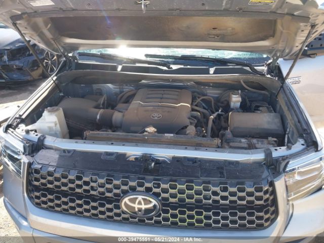 Photo 9 VIN: 5TFAY5F15MX977674 - TOYOTA TUNDRA 