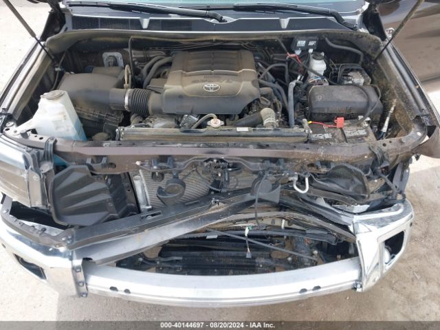 Photo 9 VIN: 5TFAY5F15MX996175 - TOYOTA TUNDRA 