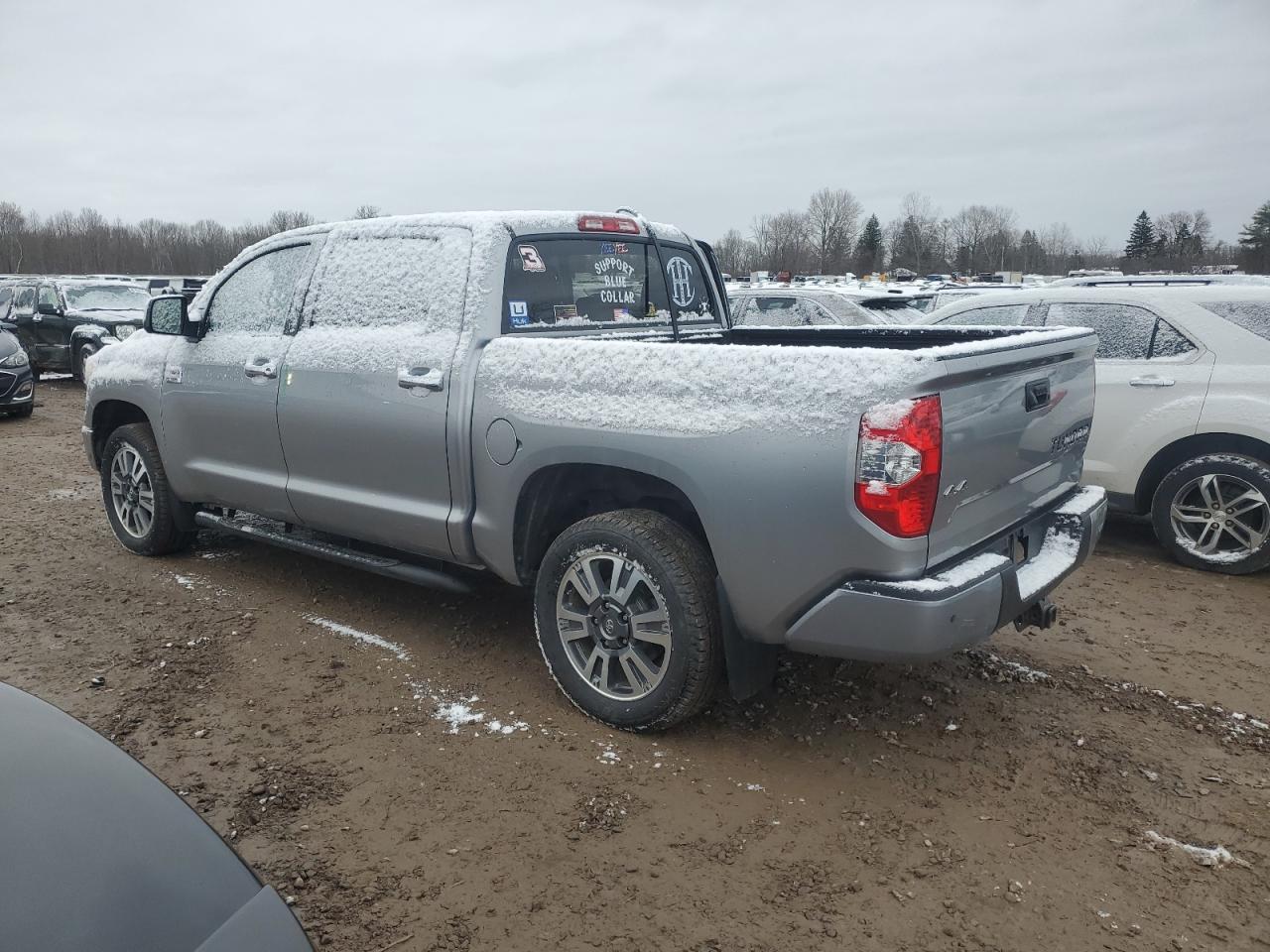 Photo 1 VIN: 5TFAY5F16KX848856 - TOYOTA TUNDRA 