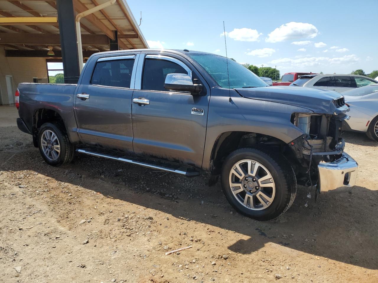 Photo 3 VIN: 5TFAY5F16KX849019 - TOYOTA TUNDRA 