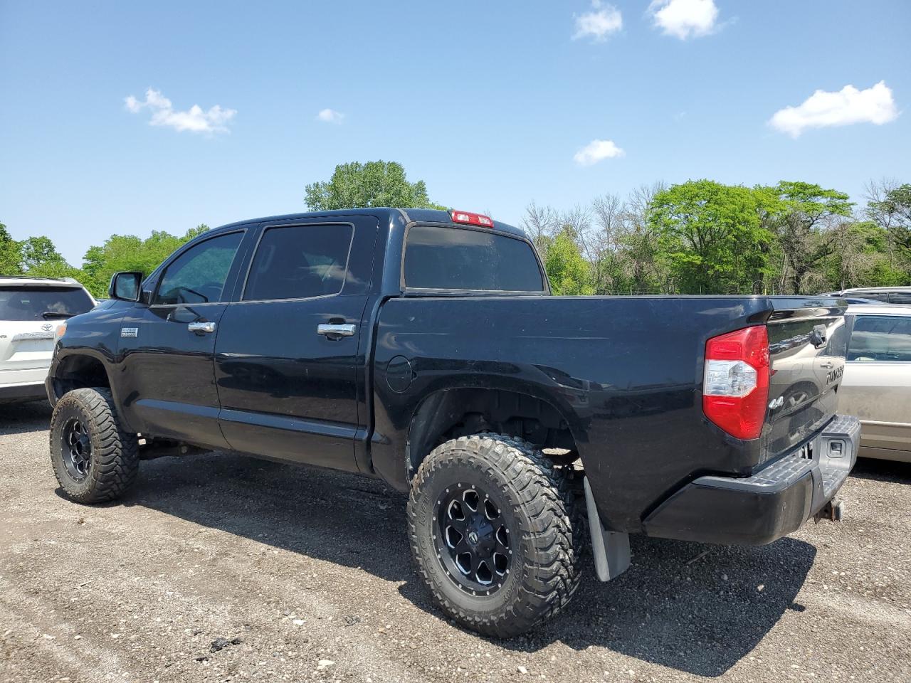 Photo 1 VIN: 5TFAY5F17EX334874 - TOYOTA TUNDRA 