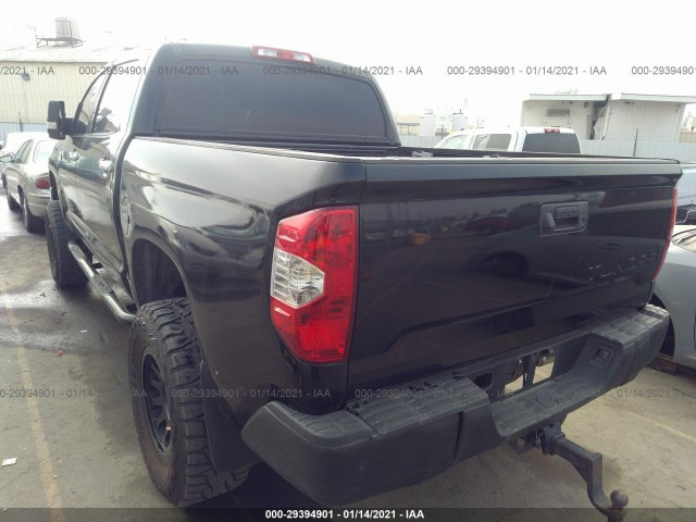 Photo 2 VIN: 5TFAY5F17EX411601 - TOYOTA TUNDRA 4WD TRUCK 