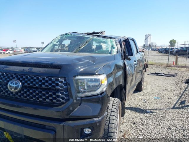 Photo 5 VIN: 5TFAY5F17JX693667 - TOYOTA TUNDRA 