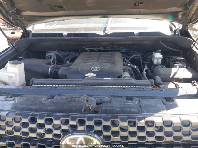 Photo 9 VIN: 5TFAY5F17JX693667 - TOYOTA TUNDRA 