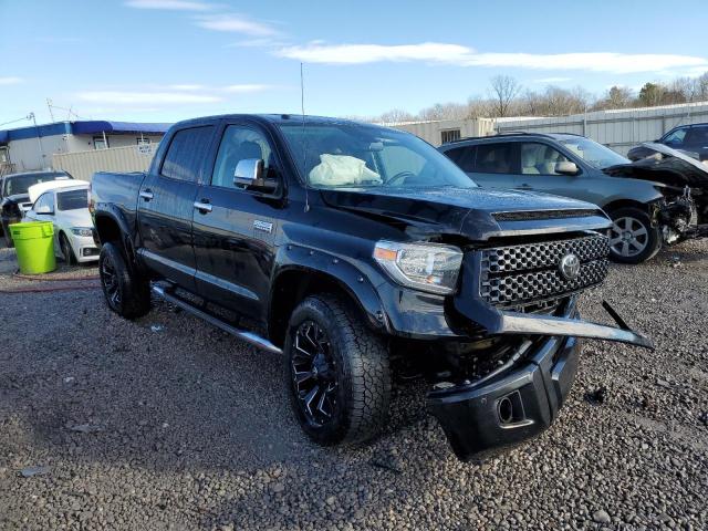 Photo 3 VIN: 5TFAY5F17KX800640 - TOYOTA TUNDRA CRE 