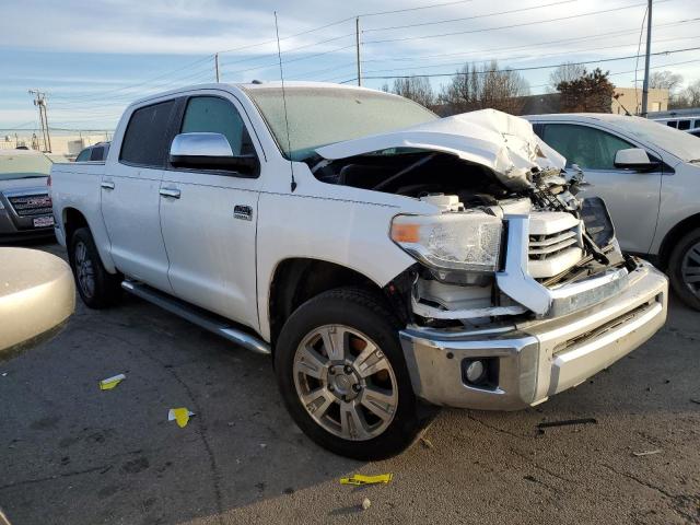 Photo 3 VIN: 5TFAY5F18EX396848 - TOYOTA TUNDRA CRE 