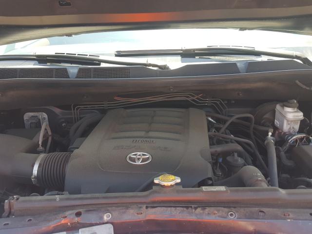 Photo 6 VIN: 5TFAY5F18FX455835 - TOYOTA TUNDRA CRE 