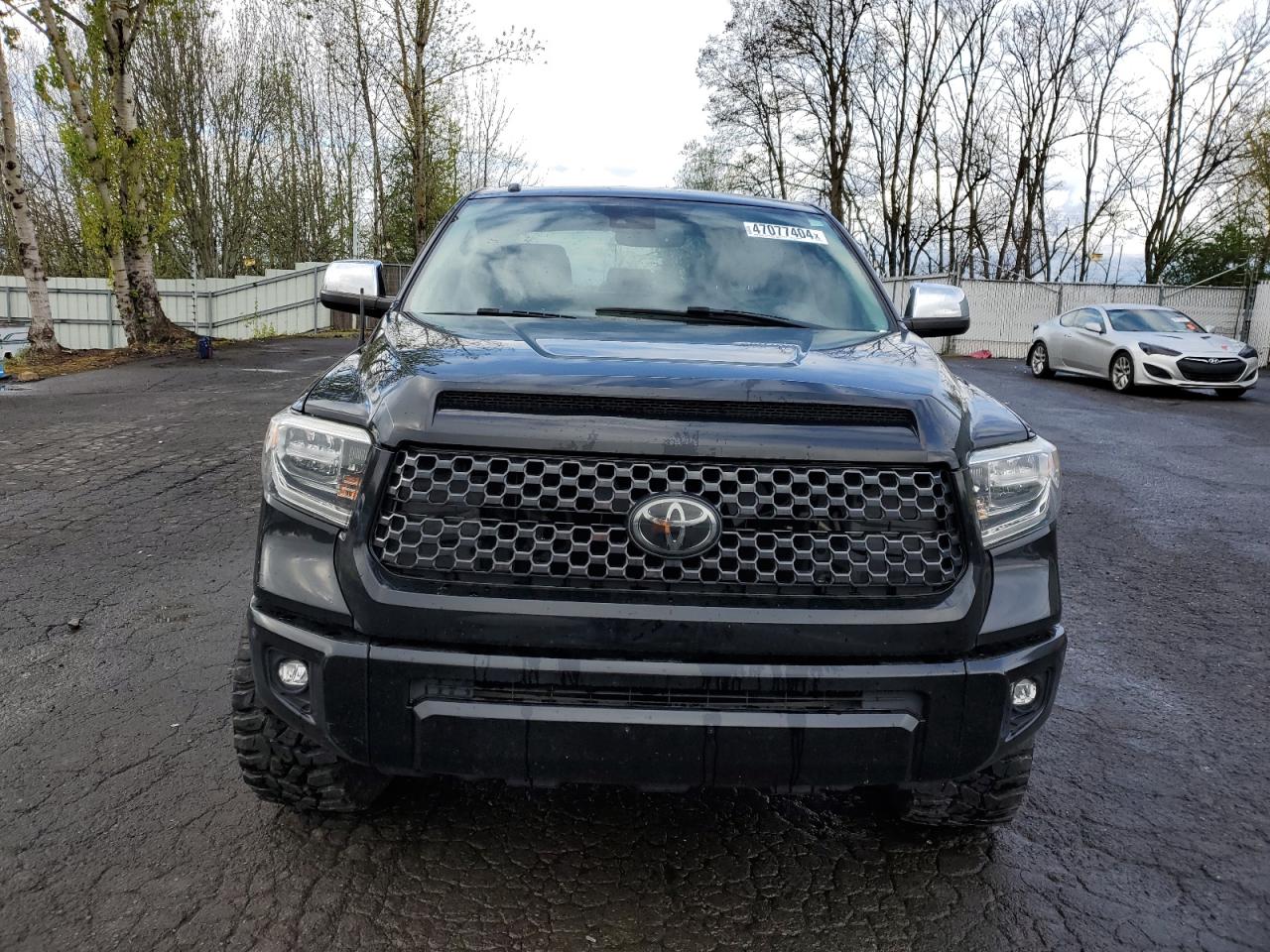 Photo 4 VIN: 5TFAY5F18JX749728 - TOYOTA TUNDRA 