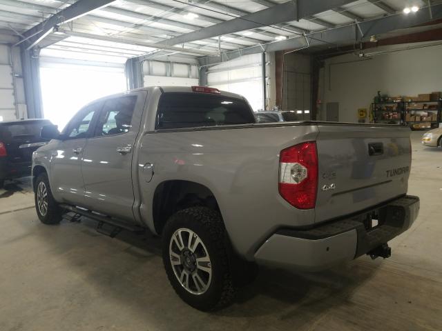 Photo 2 VIN: 5TFAY5F18KX833842 - TOYOTA TUNDRA CRE 