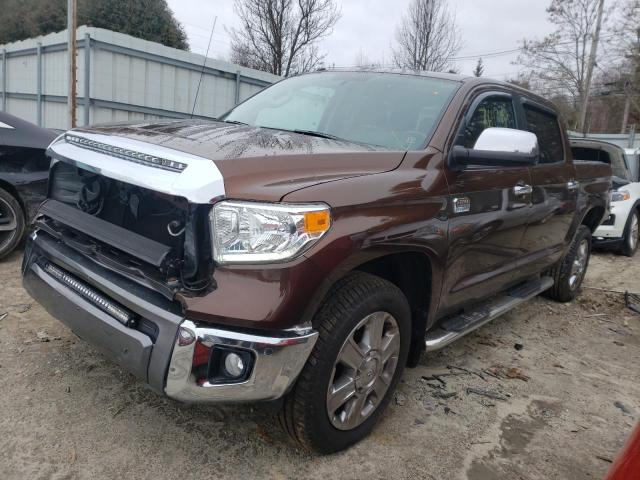 Photo 1 VIN: 5TFAY5F19HX611285 - TOYOTA TUNDRA CRE 