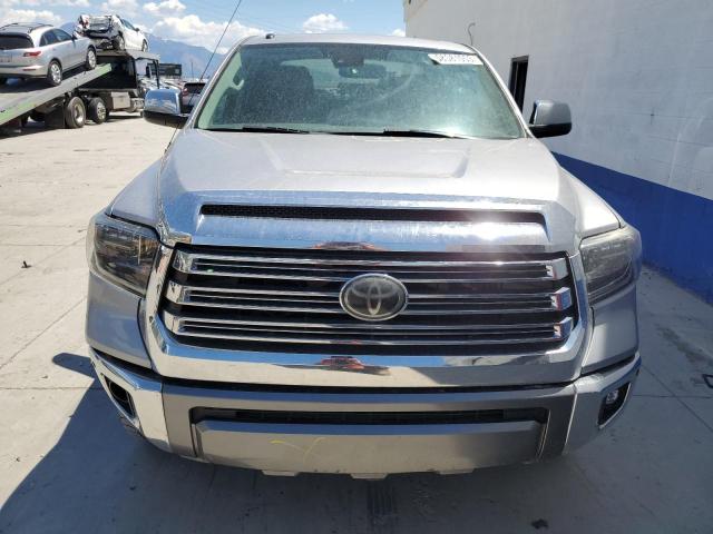 Photo 4 VIN: 5TFAY5F19JX723056 - TOYOTA TUNDRA CRE 