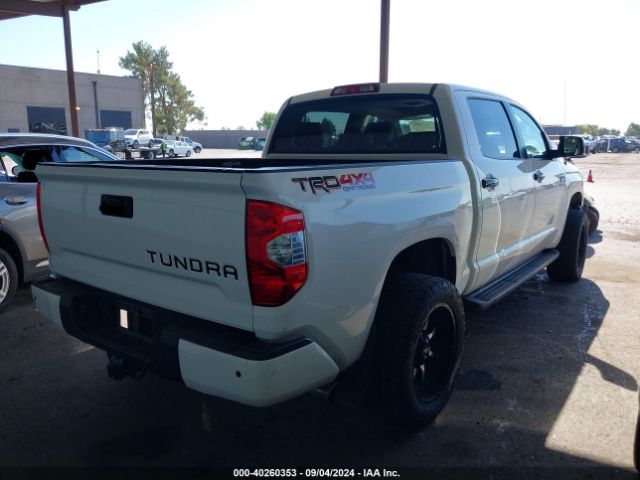 Photo 3 VIN: 5TFAY5F19JX747843 - TOYOTA TUNDRA 