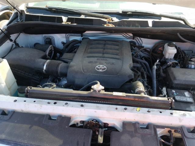 Photo 6 VIN: 5TFAY5F19KX832084 - TOYOTA TUNDRA CRE 