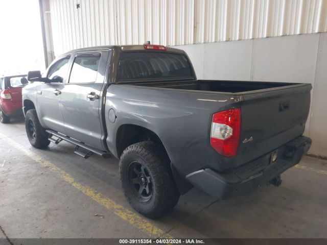 Photo 2 VIN: 5TFAY5F19LX871968 - TOYOTA TUNDRA 