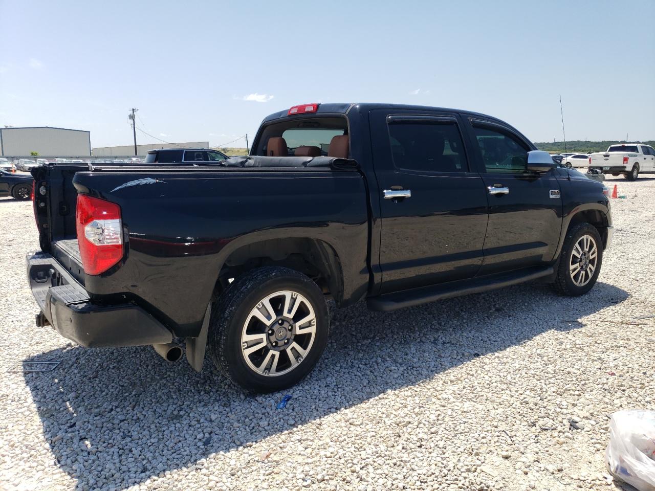 Photo 2 VIN: 5TFAY5F1XGX528642 - TOYOTA TUNDRA 