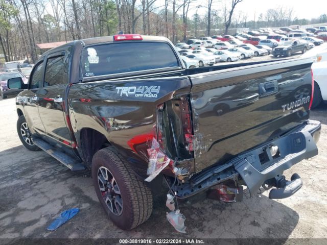 Photo 5 VIN: 5TFAY5F1XMX974673 - TOYOTA TUNDRA 