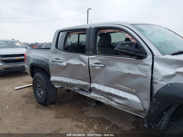 Photo 5 VIN: 5TFAZ5CN0GX007580 - TOYOTA TACOMA 